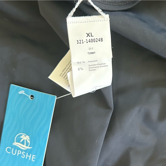 Cupshe Women's Ruffled Lace up One Piece Swimsuit Black, XL, NWT - Picture 6 of 6